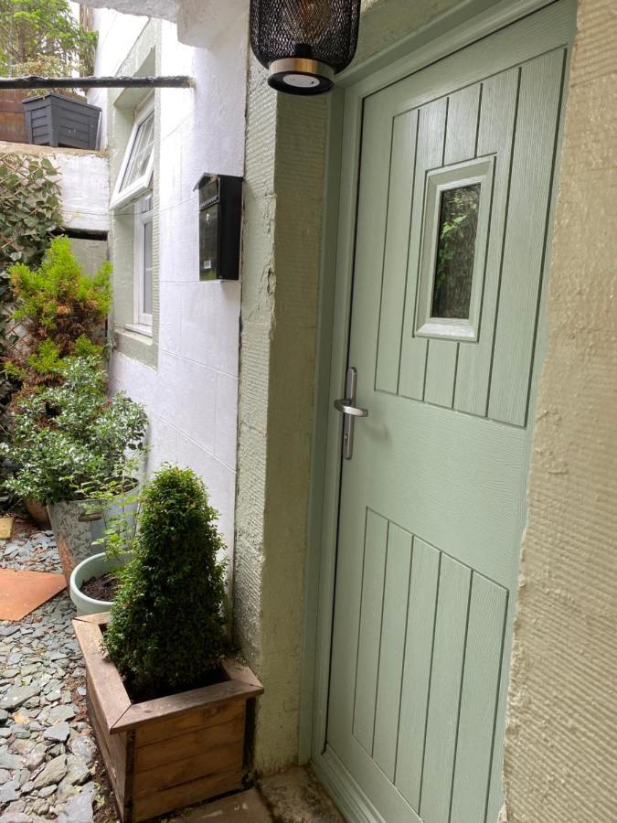 Busy Beas Cottage Workington Buitenkant foto
